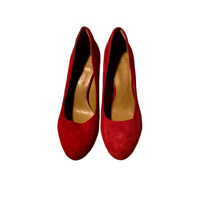 Clarks Red Ultra Suede Pumps