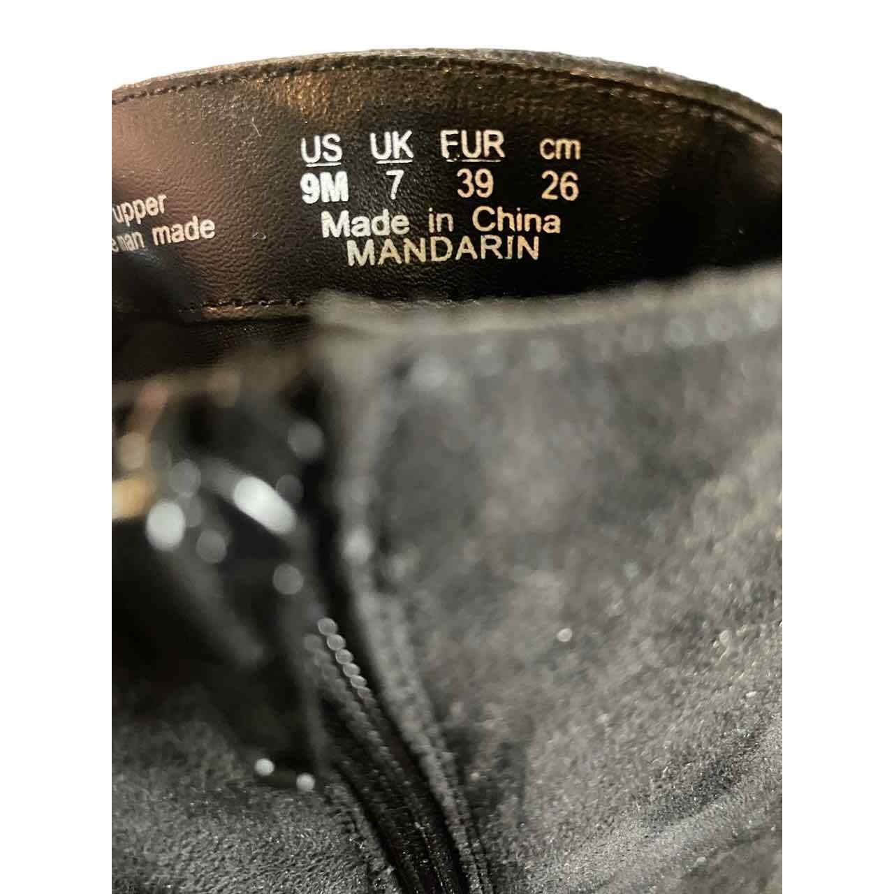 Carlos Size 9 Black Ultra Suede Boots