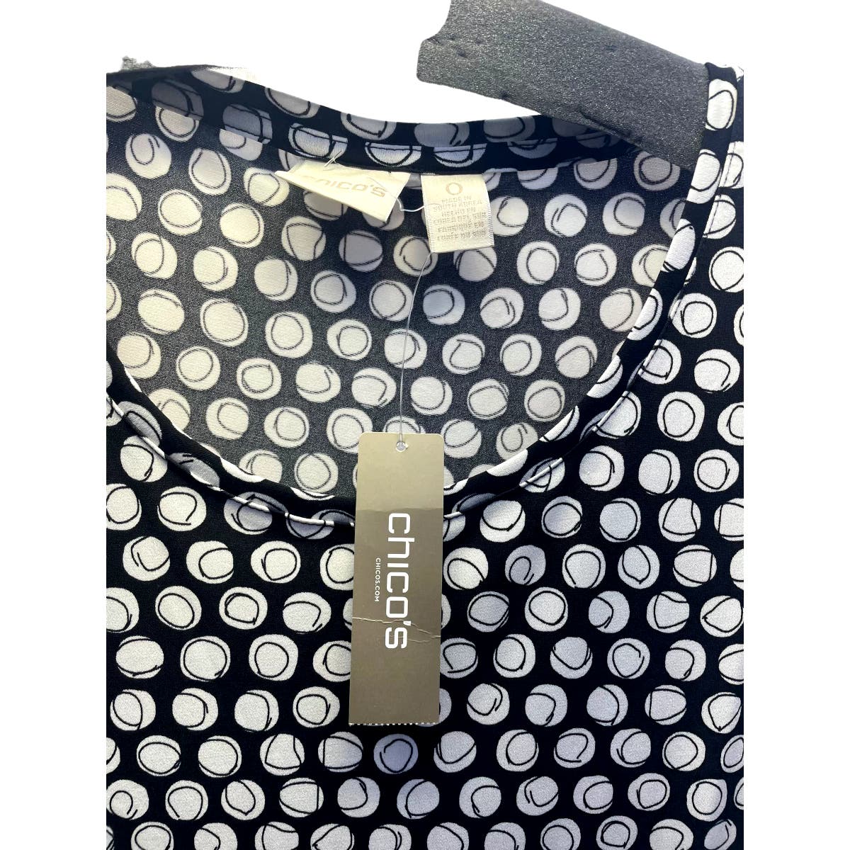 Chico's Black White Dot Pattern Cap Sleeve Shirt