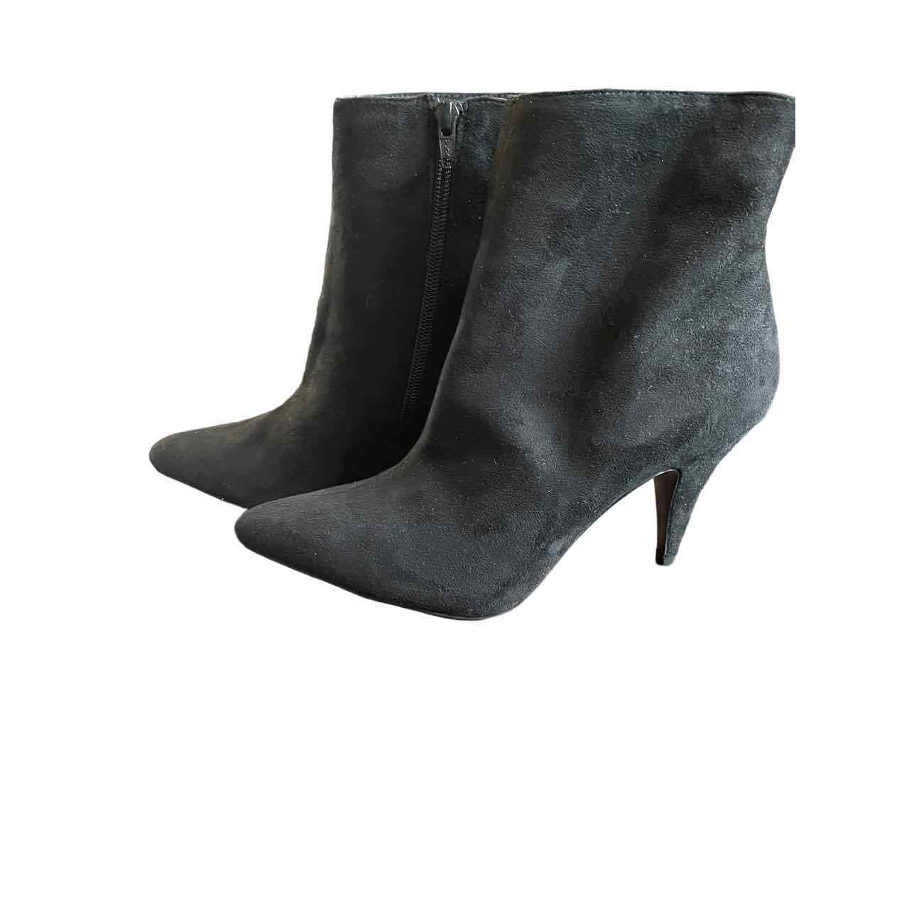 Carlos Size 9 Black Ultra Suede Boots