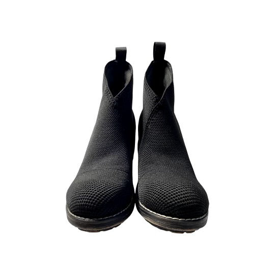 The Sedona Shoe Co Black Ankle Boots